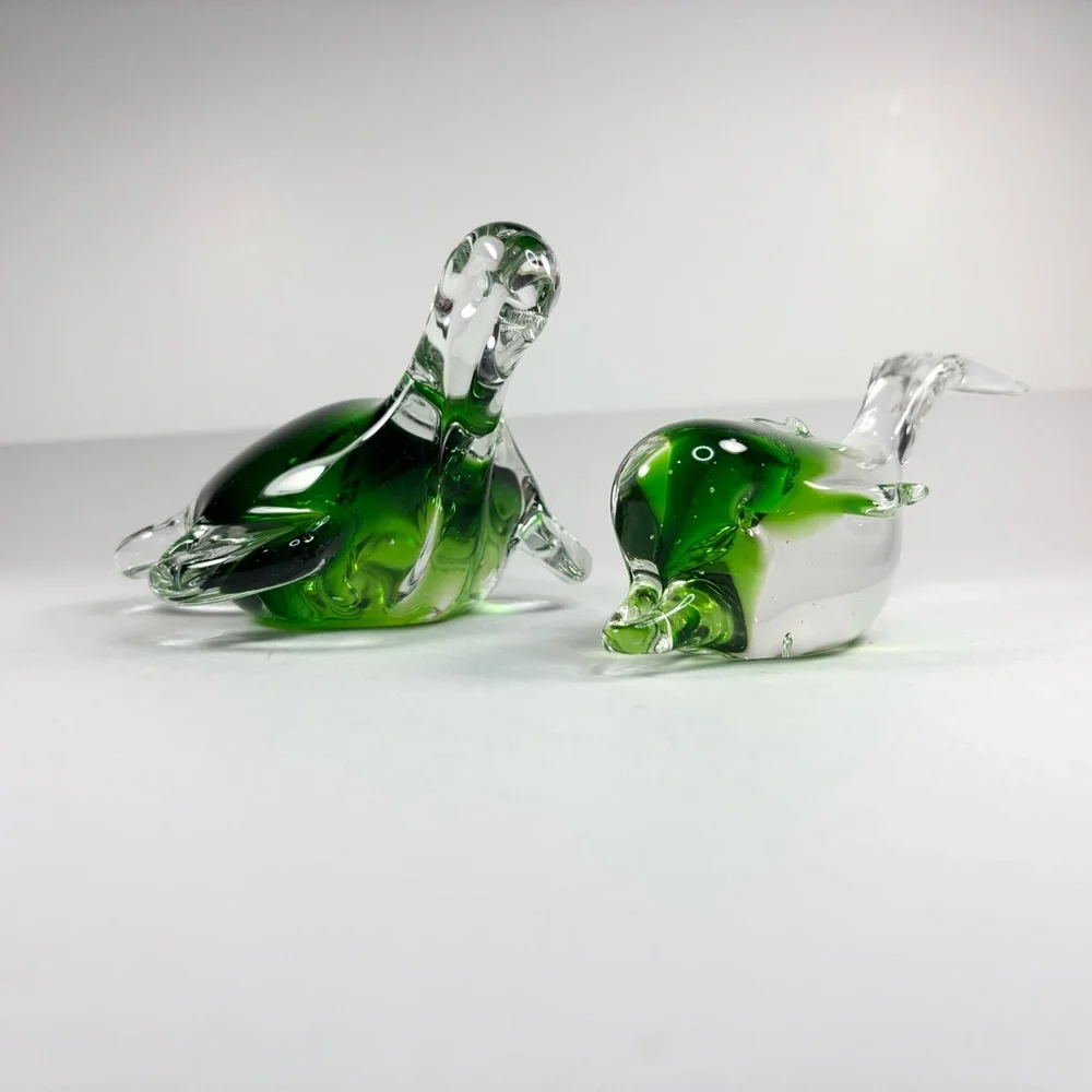 Green Glass Animal Figurines turtle dolphin,‎ vintage paperweight set of 2